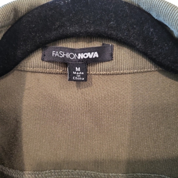 Woman's Fashion Nova overcoat, trench coat, olive, corduroy texture long-sleeved - Picture 3 of 4